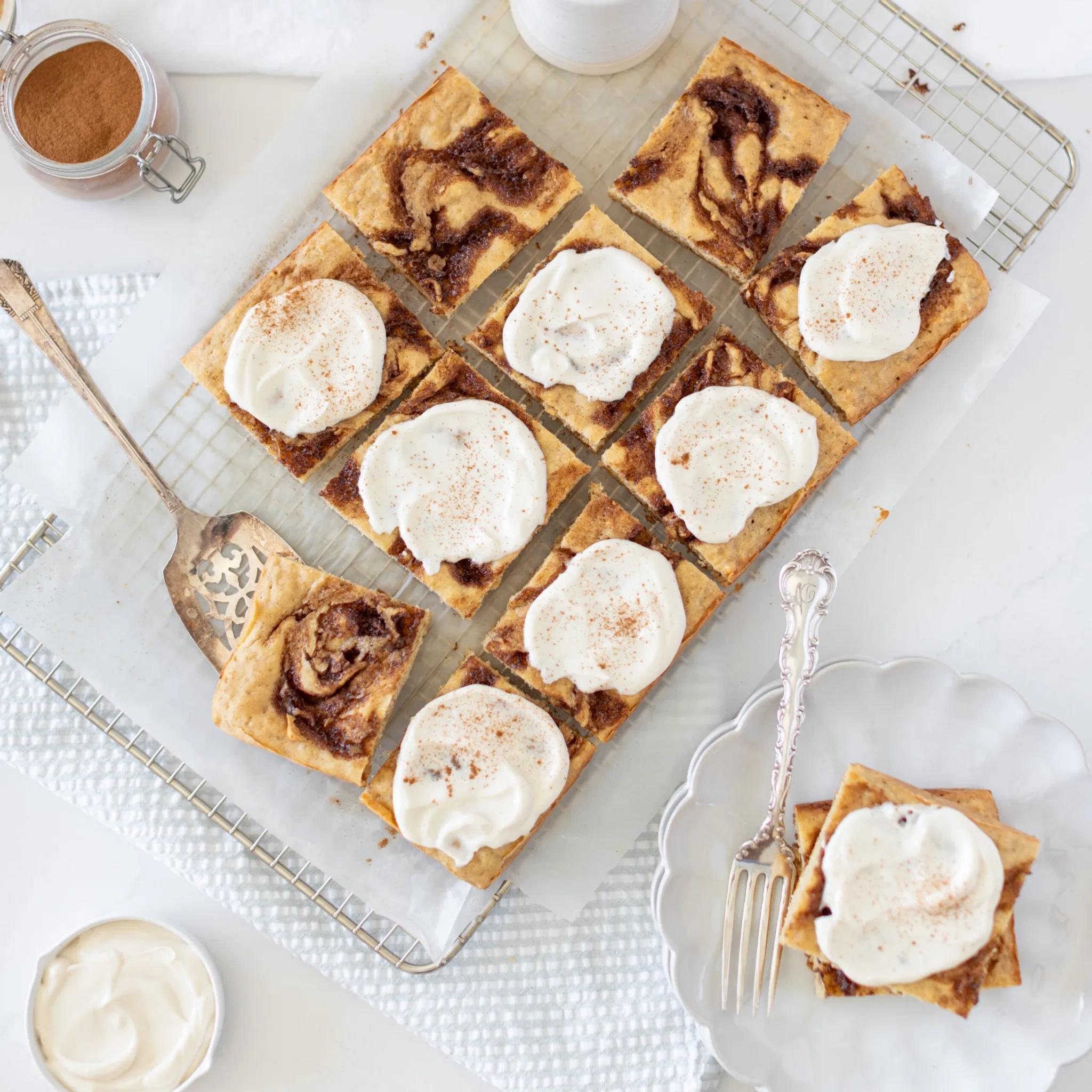 cinnamon roll sheetpan pancakes