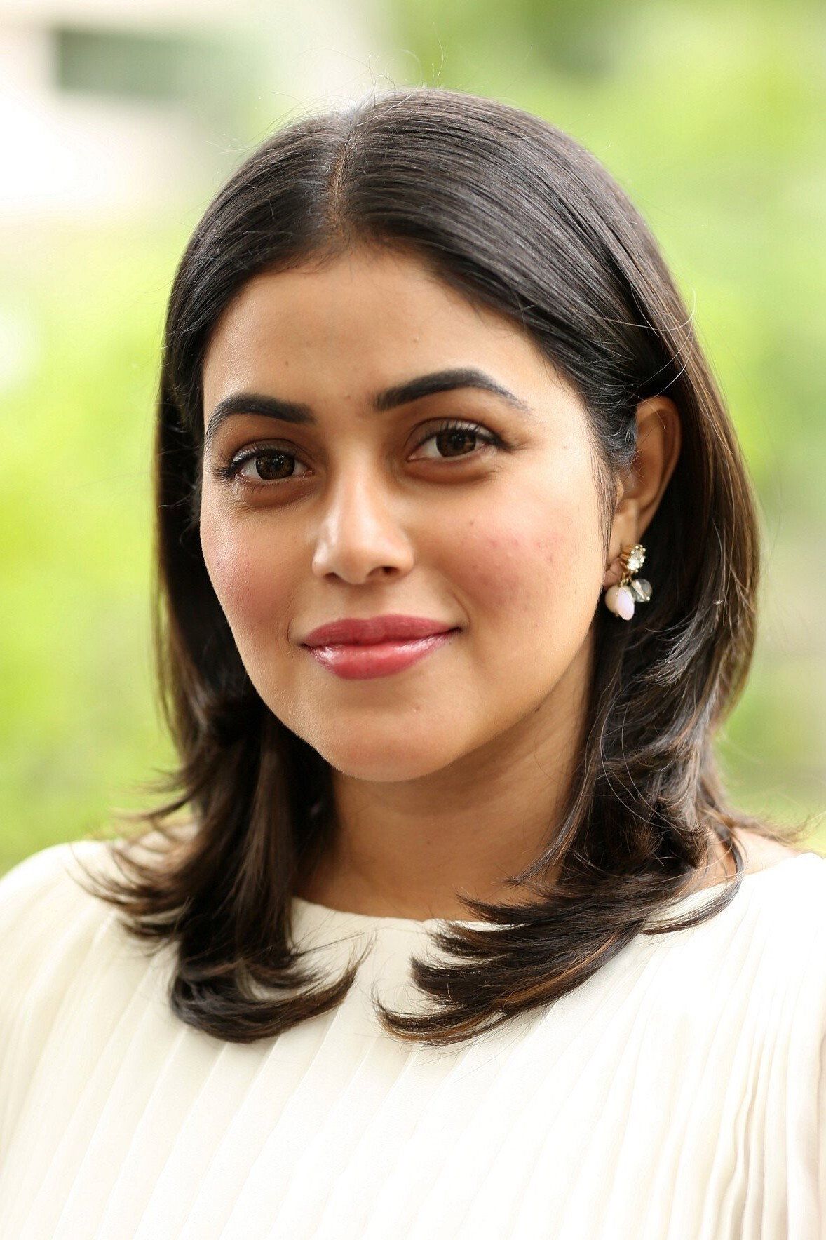 Shamna Kasim smiling, portrait