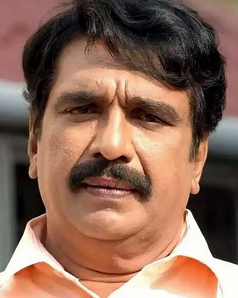 Cochin Haneefa, Malayalam actor, comedian and director