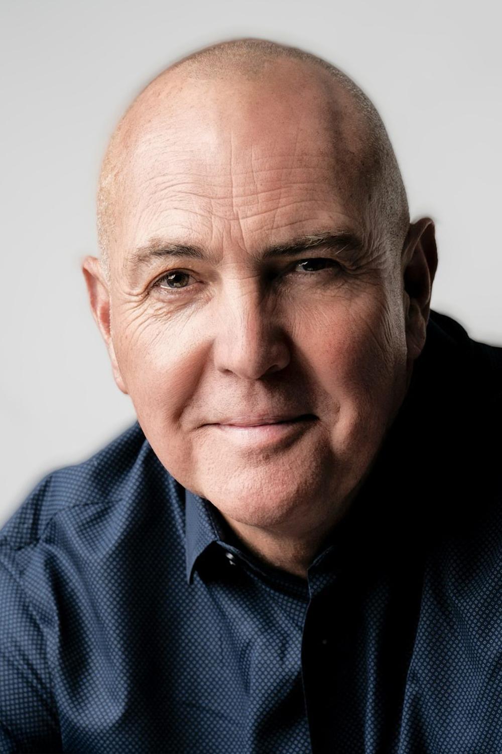 Arnold Vosloo front-facing portrait