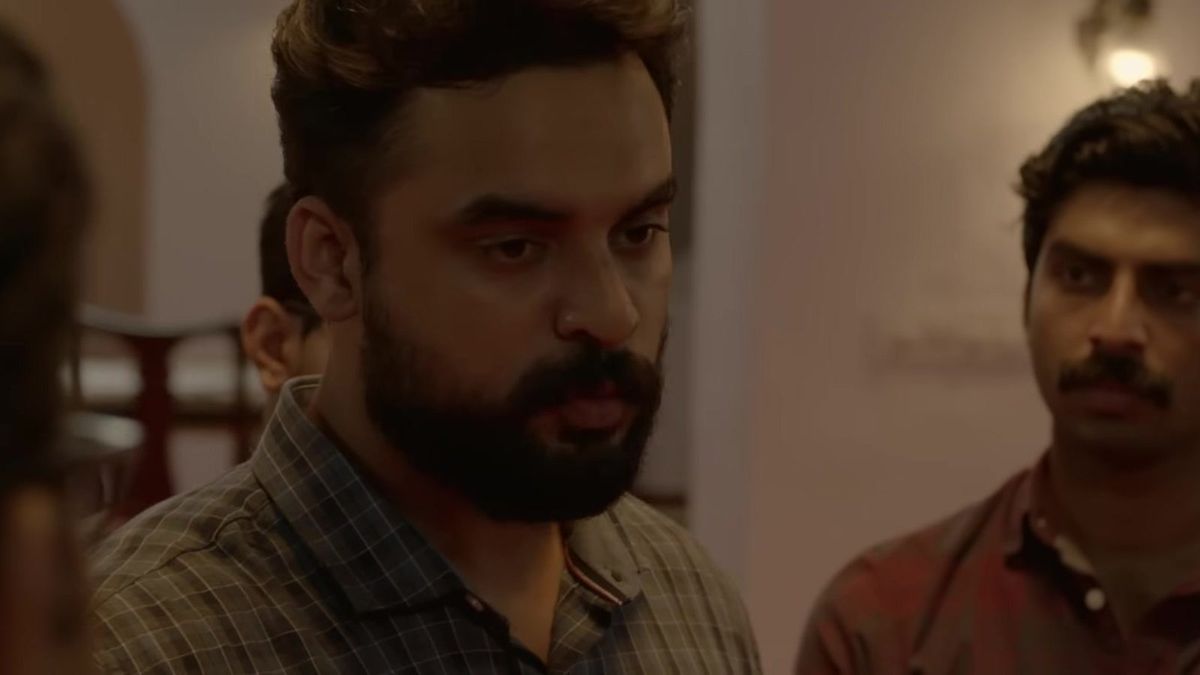 Still from the Virus trailer