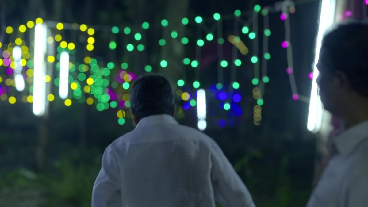 Still from the Malayankunju trailer