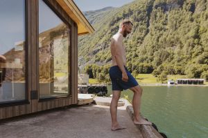 Badstu ved fjorden