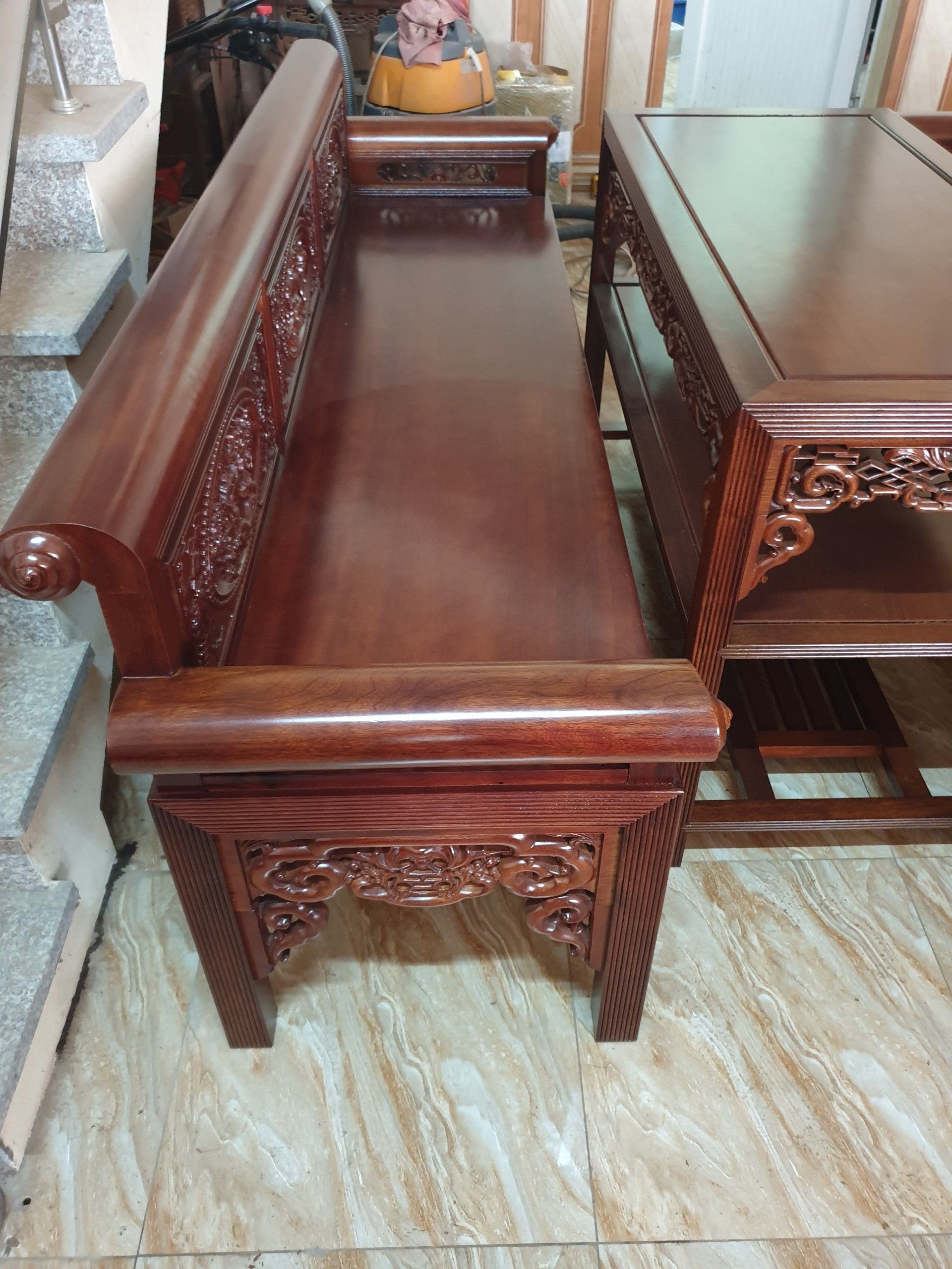 Trường kỷ gỗ gụ Lào 1m97 tổng quan của Đồ Gỗ Trọng Hiếu.