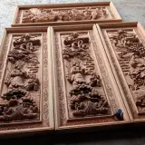 Đôi tranh gỗ đục tay Công Cha Nghĩa Mẹ thần thái của Đồ Gỗ Trọng Hiếu.