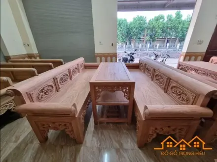 Bộ Trường Kỷ Đại gỗ Hương Đá đục tay thủ công tại xưởng Đồ Gỗ Trọng Hiếu.