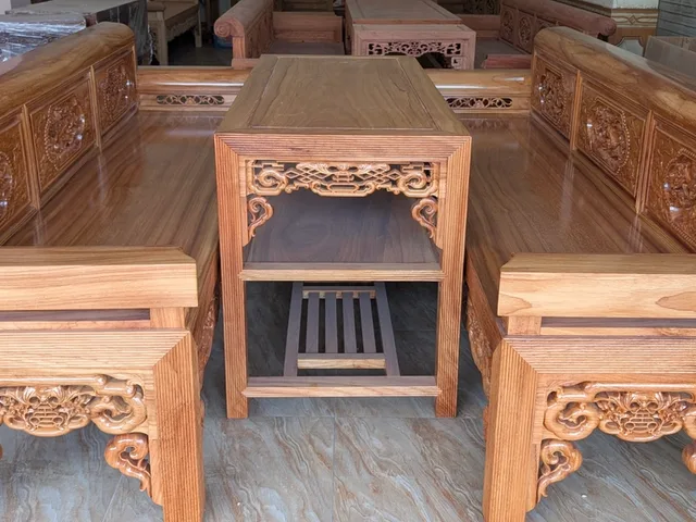 Trường Kỷ Gỗ Gõ Đỏ 2m37 Chân 13 Chỉ Ván Dày 3.5cm tại xưởng Đồ Gỗ Trọng Hiếu