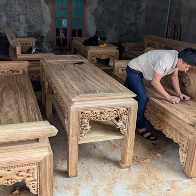 Bộ trường kỷ gỗ gụ Lào chân vấu, vân tuyển chọn từ xưởng Đồ Gỗ Trọng Hiếu.