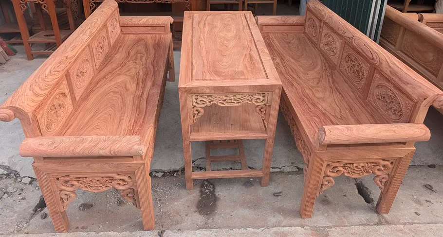 mẫu trường kỷ gỗ gụ đẹp bán tại xưởng uy tín