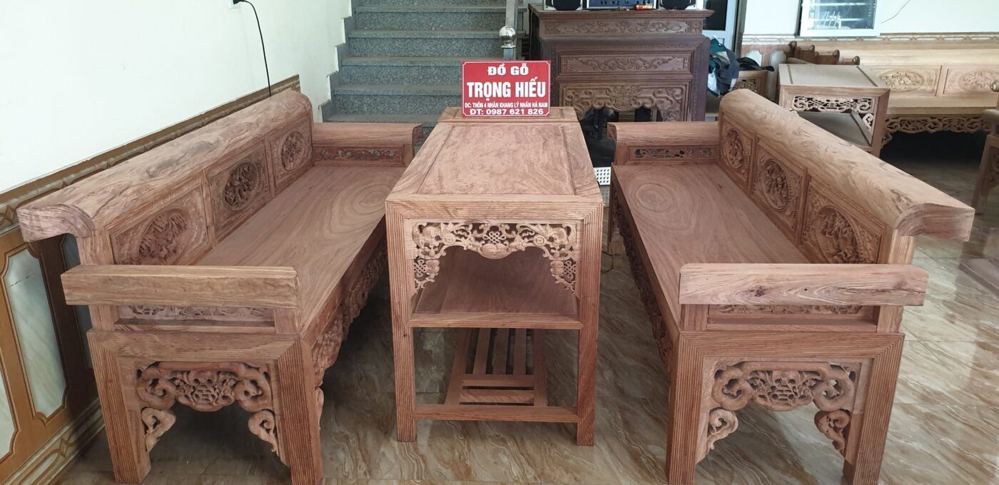 Trường kỷ gỗ Hương Đá vân thửa đục tay thủ công của Đồ Gỗ Trọng Hiếu.