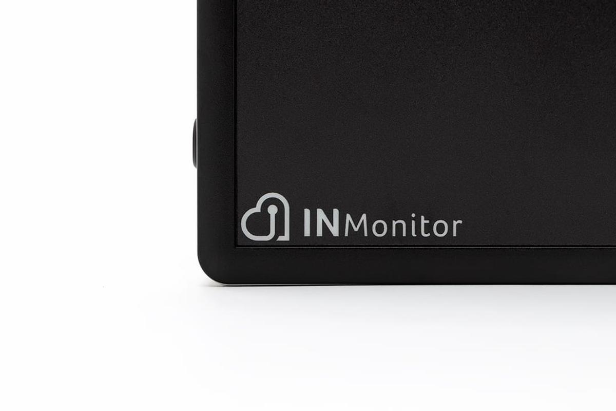 Monitor multiparamétrico veterinário INmonitor com portas de SpO₂, ECG, ETCO₂ e temperatura