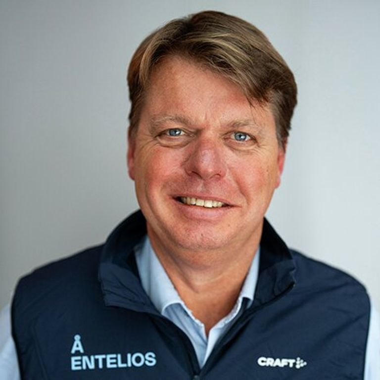 Fredrik Lind