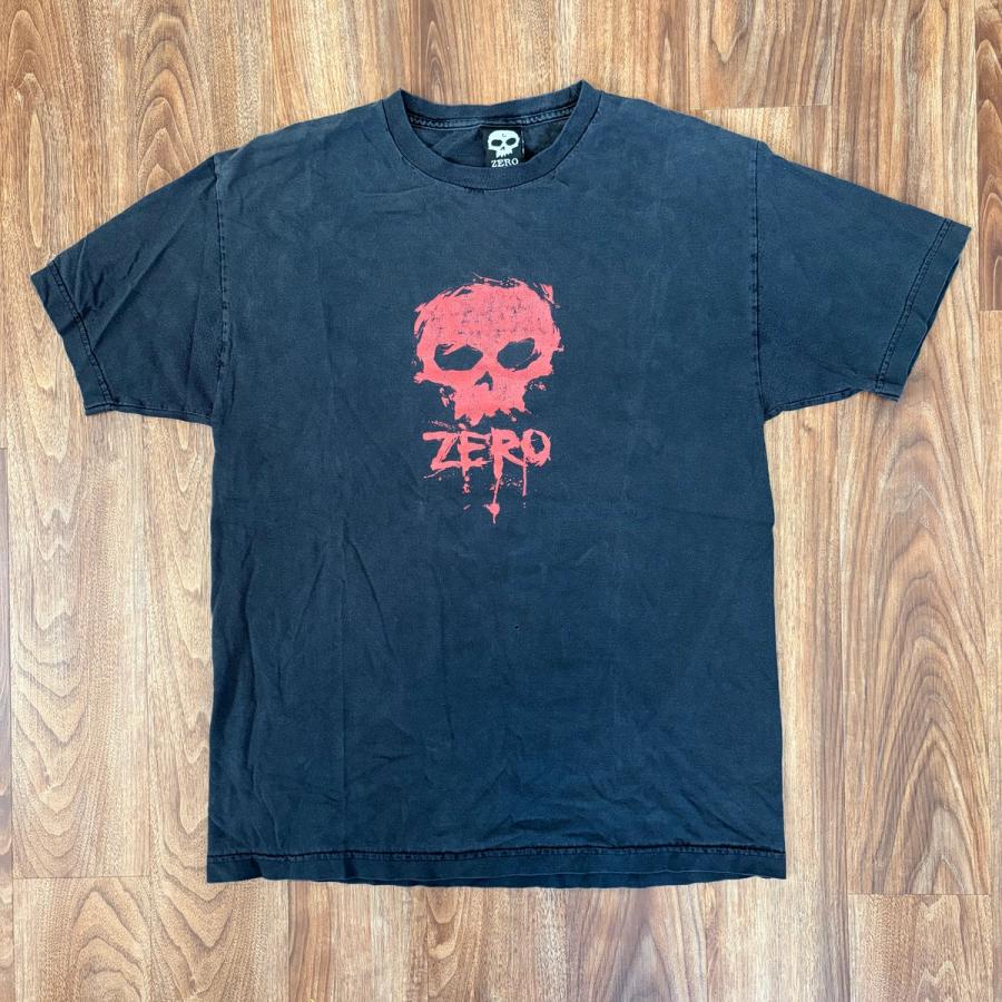 Black And Red Zero Skateboards Skull Tee Men’s L