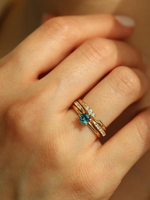 The Many Colors of the Sapphire – And Why Blue Isn’t Always Best