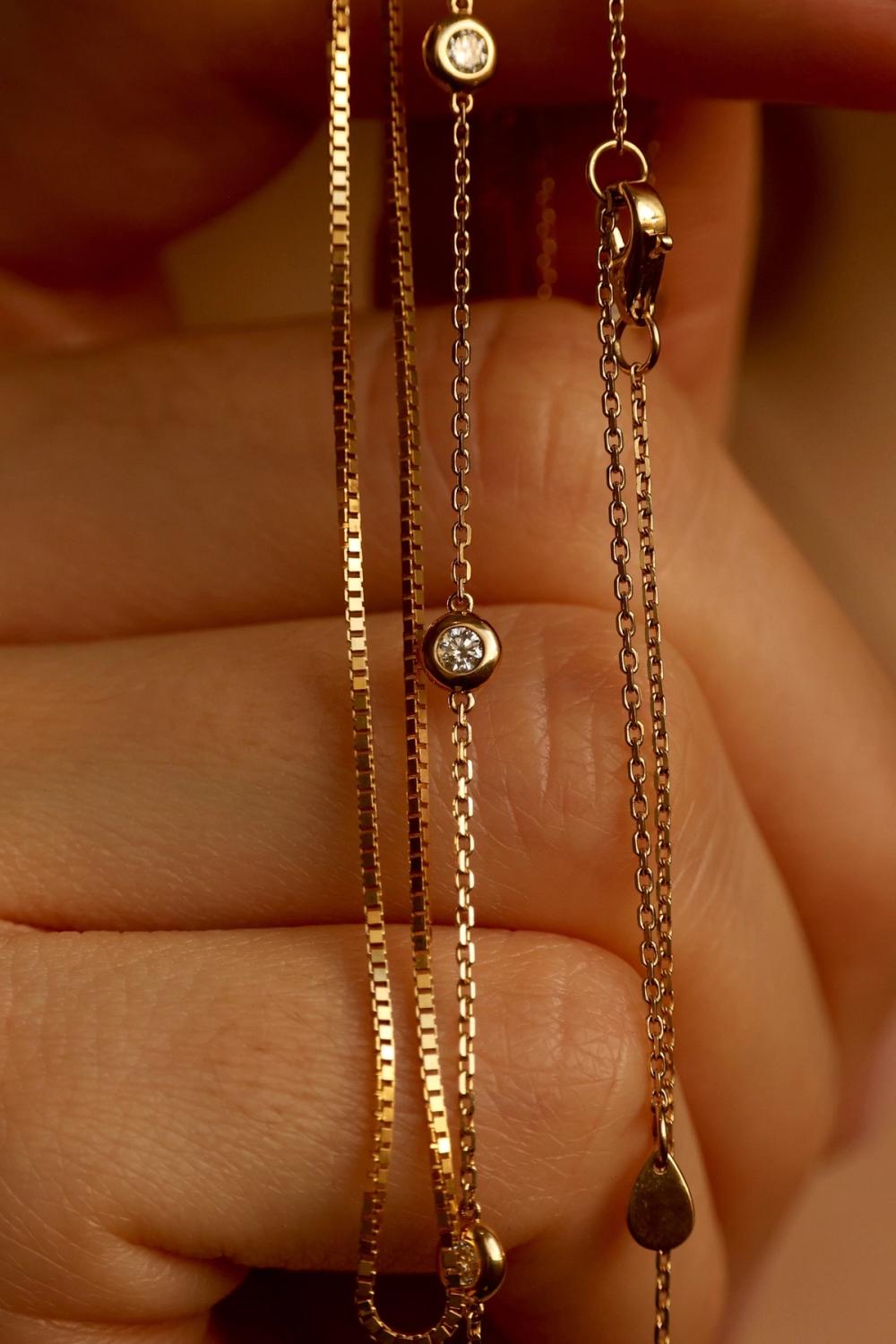 Solid Gold Necklaces