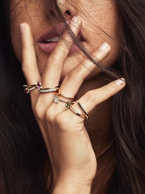 The Many Colors of the Sapphire – And Why Blue Isn’t Always Best