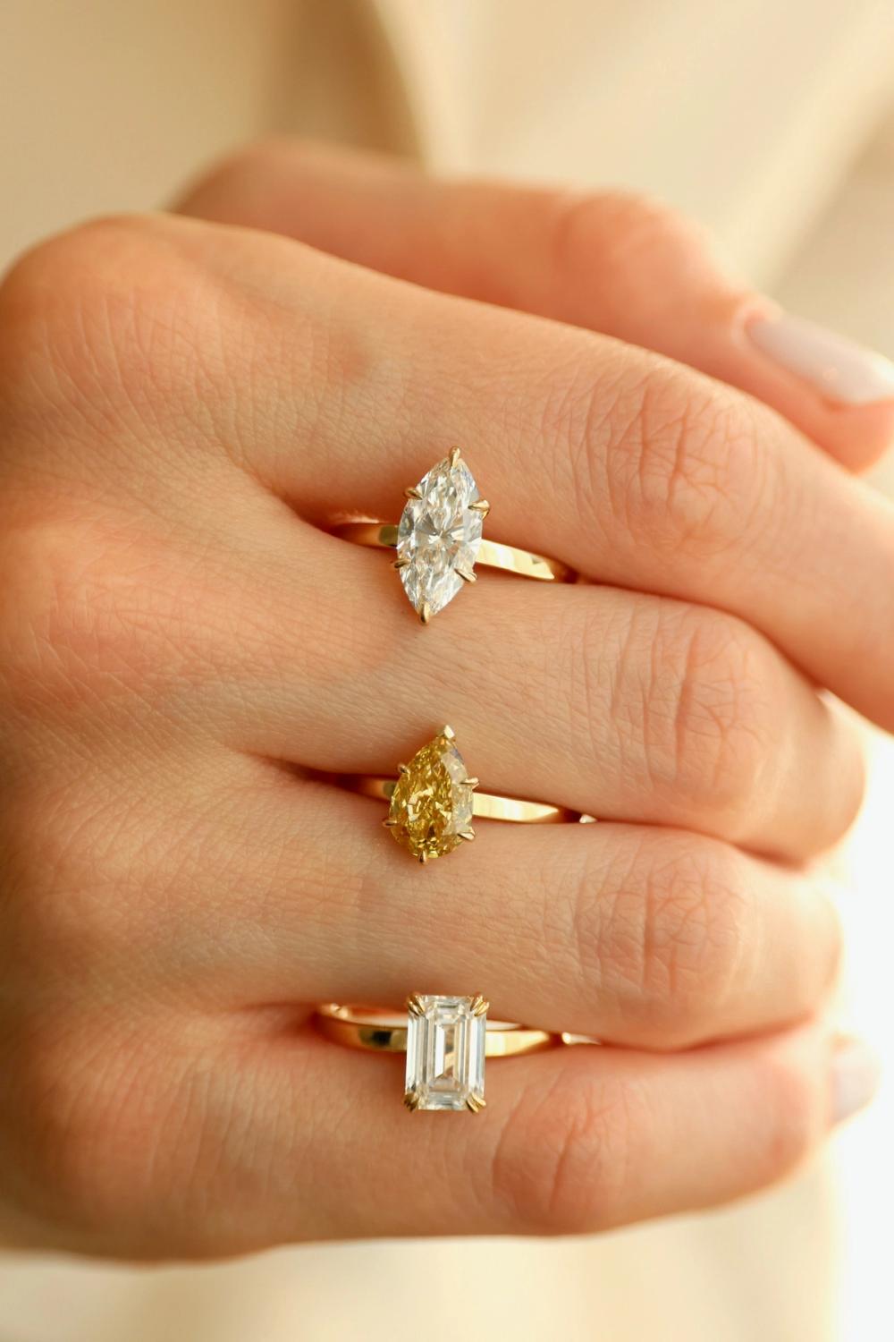 Lab-diamond engagement ring set in 14K yellow gold