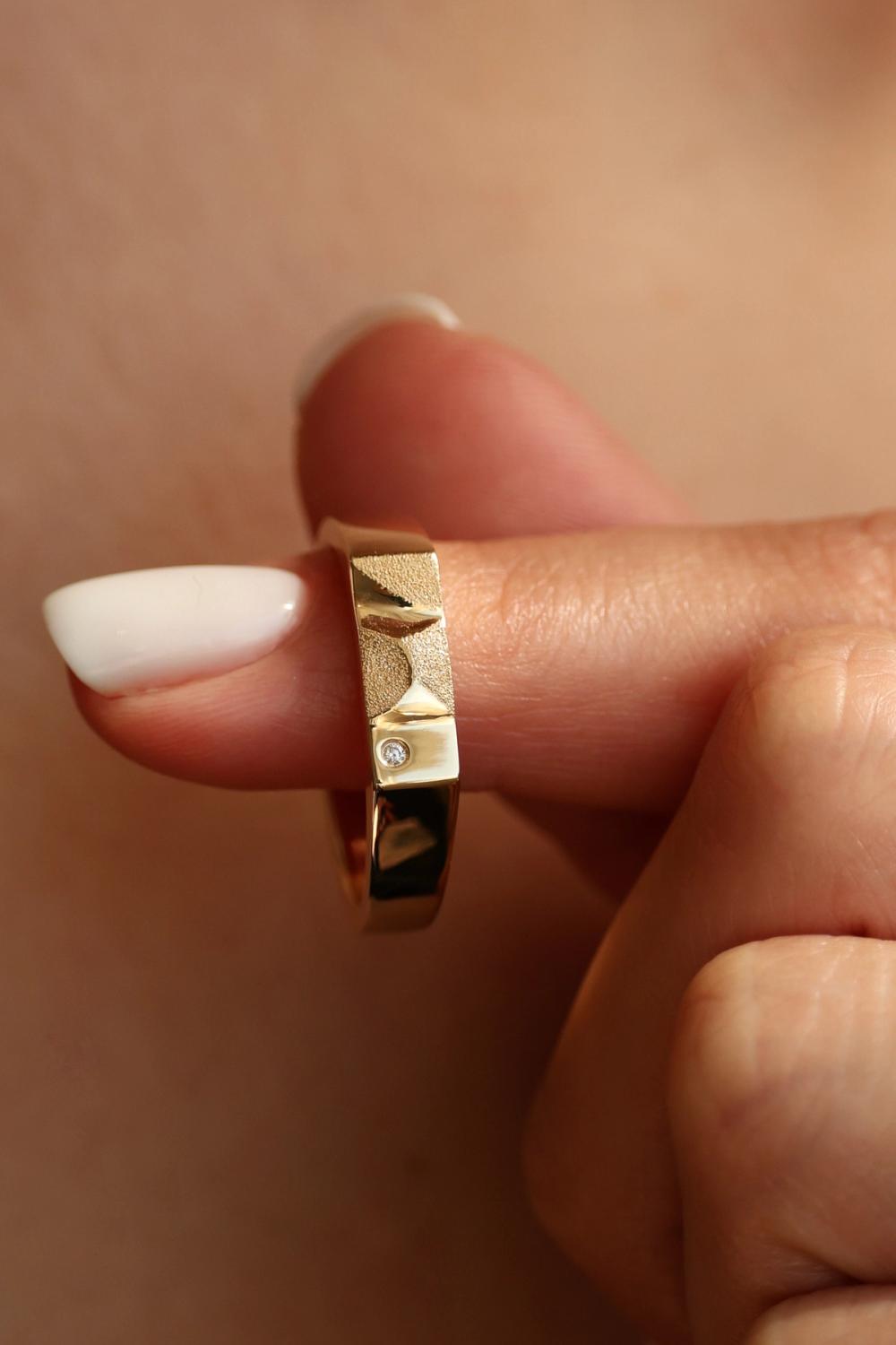 Gold Wedding Band Male With Diamond