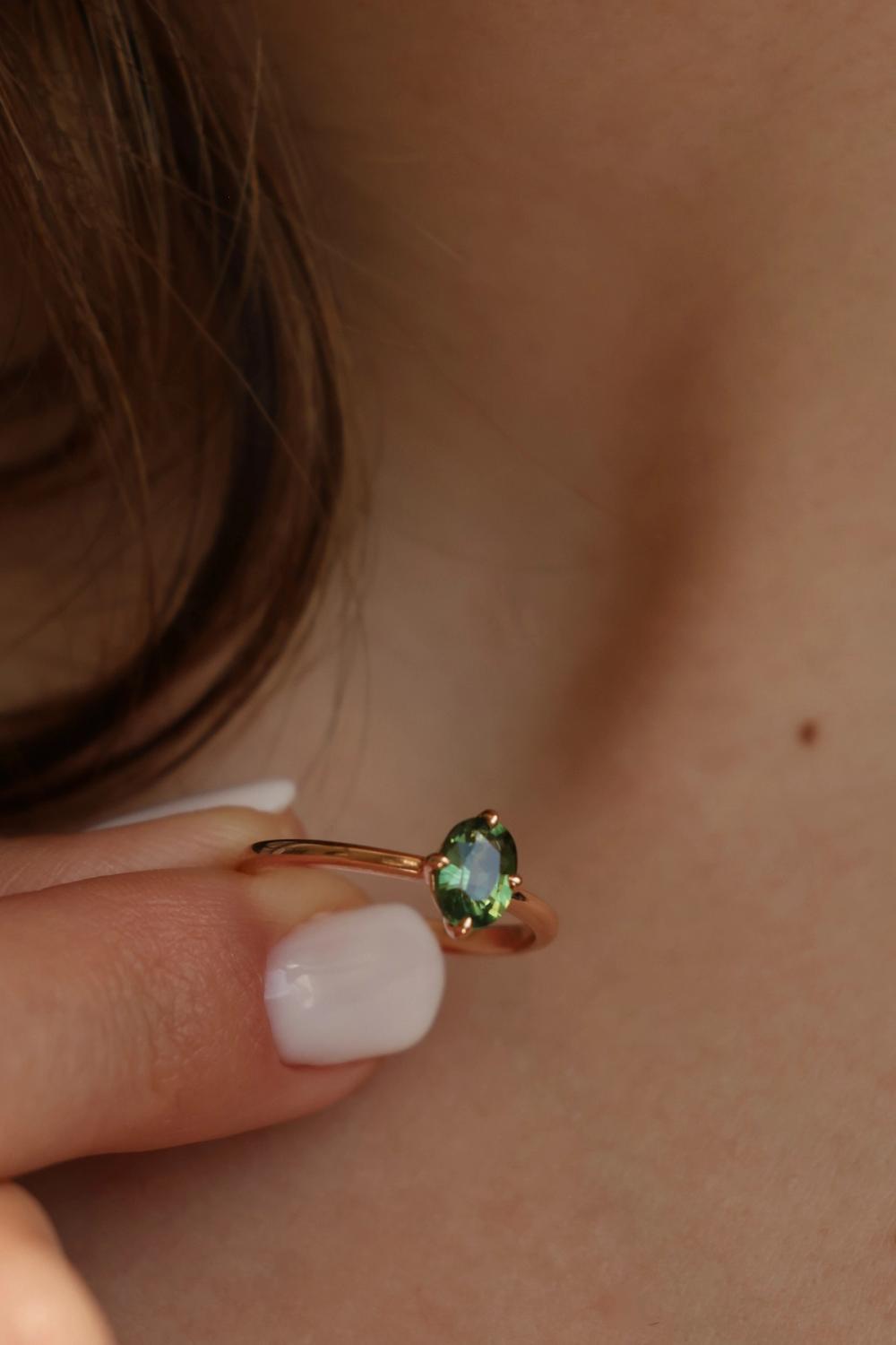 Sapphire in Rose Gold
