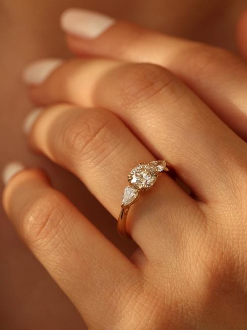 The Ultimate Guide to Cleaning and Maintaining Your Engagement Ring