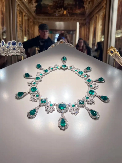 The Louvre Museum Heist – A Lesson in Value, Beauty, and Responsibility