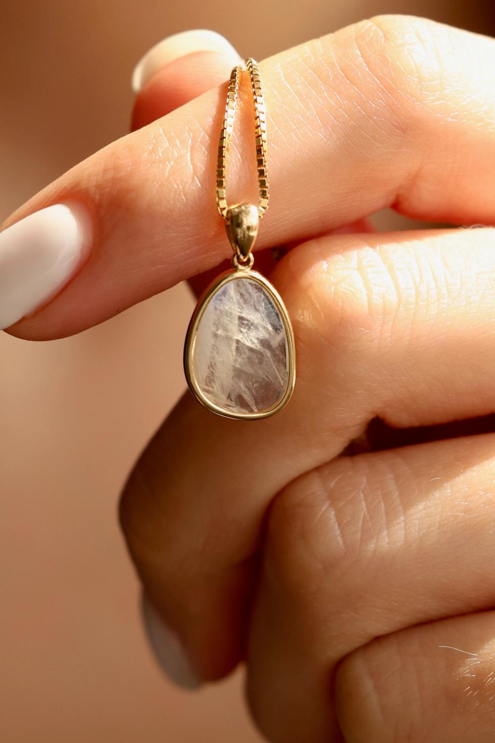moonstone pendant
