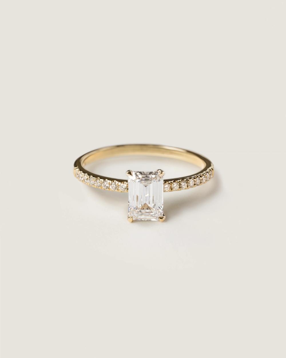 Smaragd-slip edelstensring