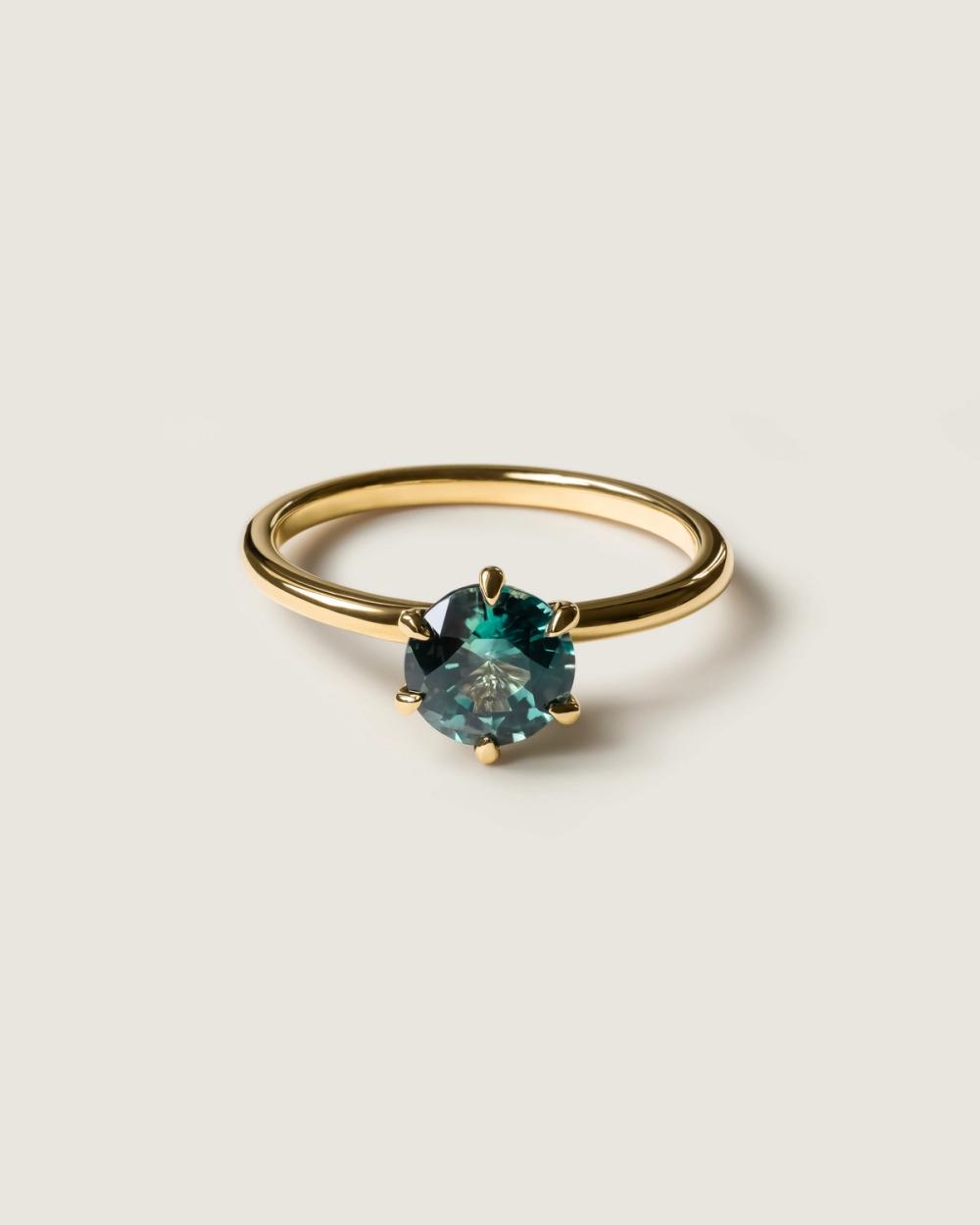 Green Round Sapphire Nangi