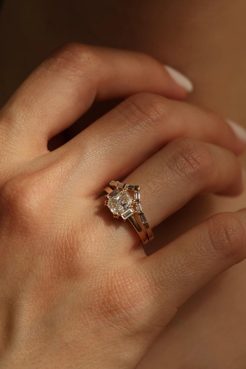 lab-grown diamond rings