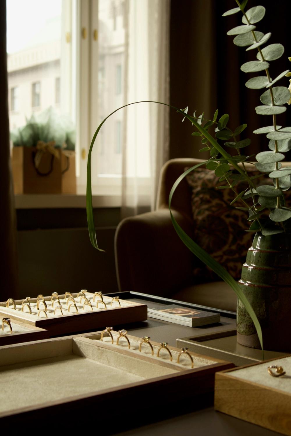 Nangi Fine Jewelry