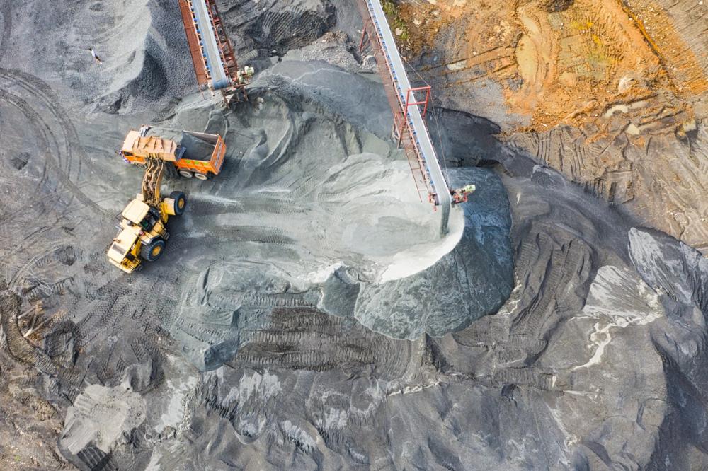 Diamond mining by Tom Fisk