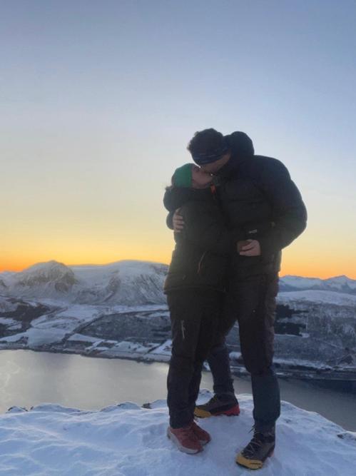 The Most Romantic Moment of the Season: Why So Many Proposals Happen During the Holidays