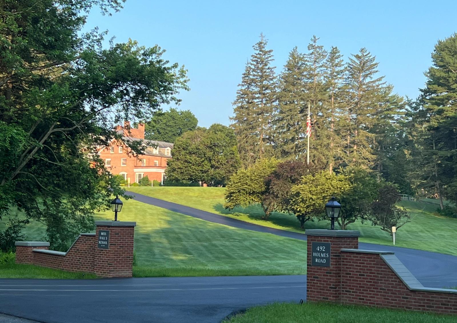 492 Holmes Road | Miss Hall’s School