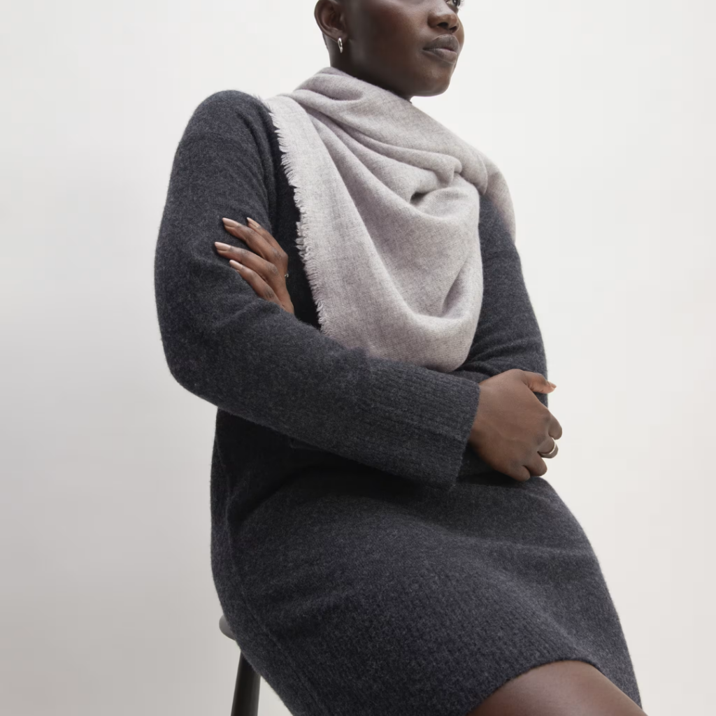 9 Best Sustainable Scarves for an Eco-Friendly Wardrobe