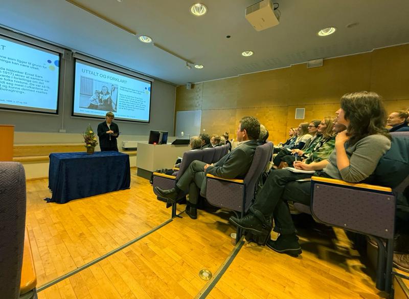 Fullt hus i Suhmhuset