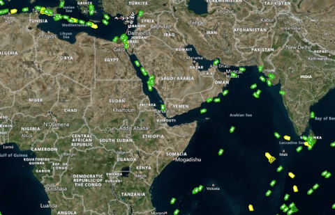 Map of the Red Sea and Gulf of Aden showing colored vessel position markers along the shipping route