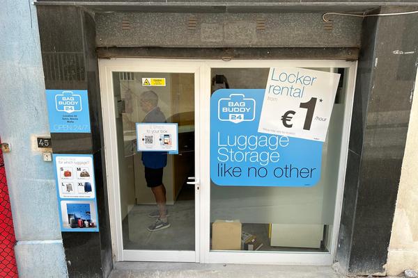 Luggage storage Malta – Sliema / Gzira (Manoel Island, by Aqualuna)