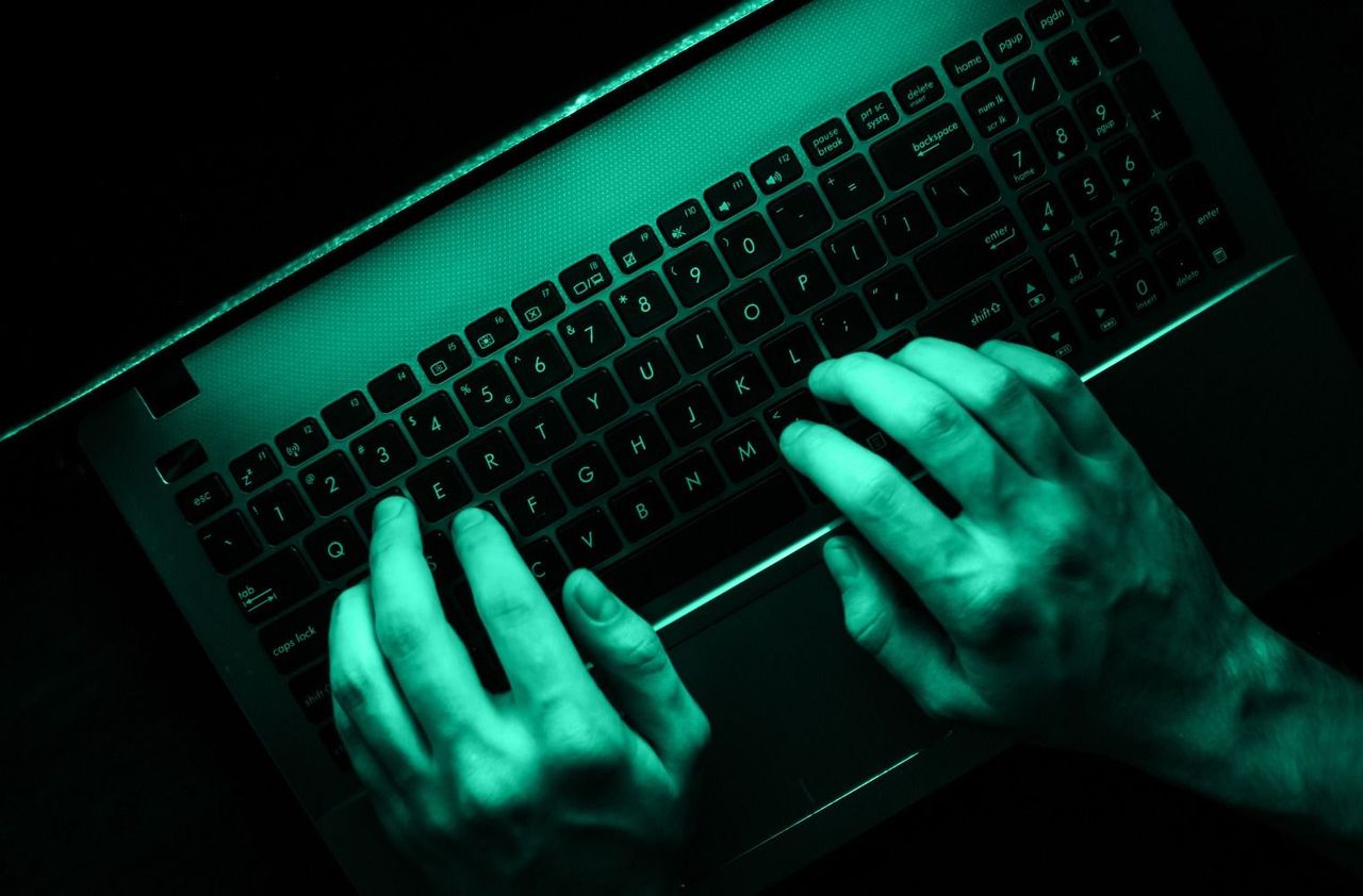 Cybersecurity Scary Stories: Hacking Yahoo