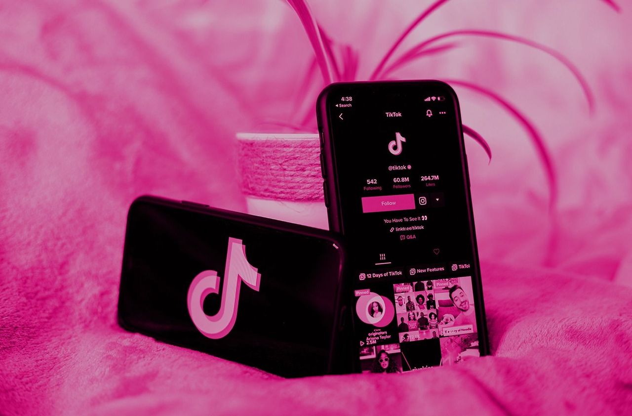 TikTok Marketing: The Pros and Cons