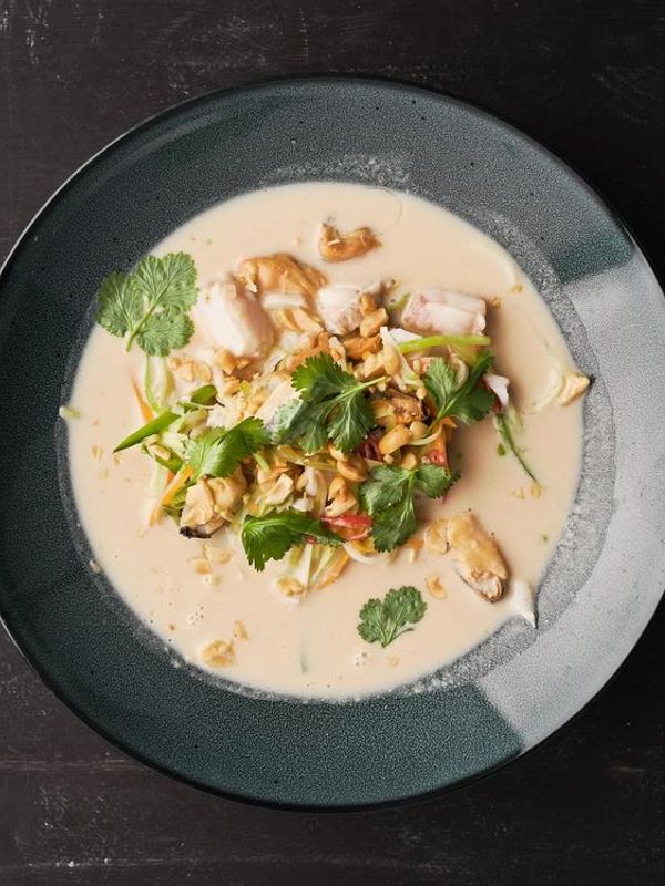 Asiatisk fiskesuppe
