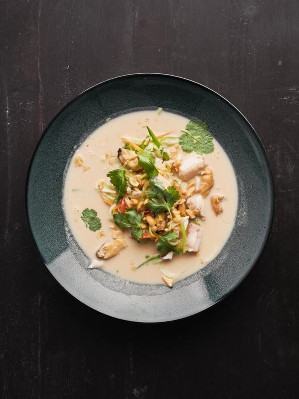 Asiatisk fiskesuppe