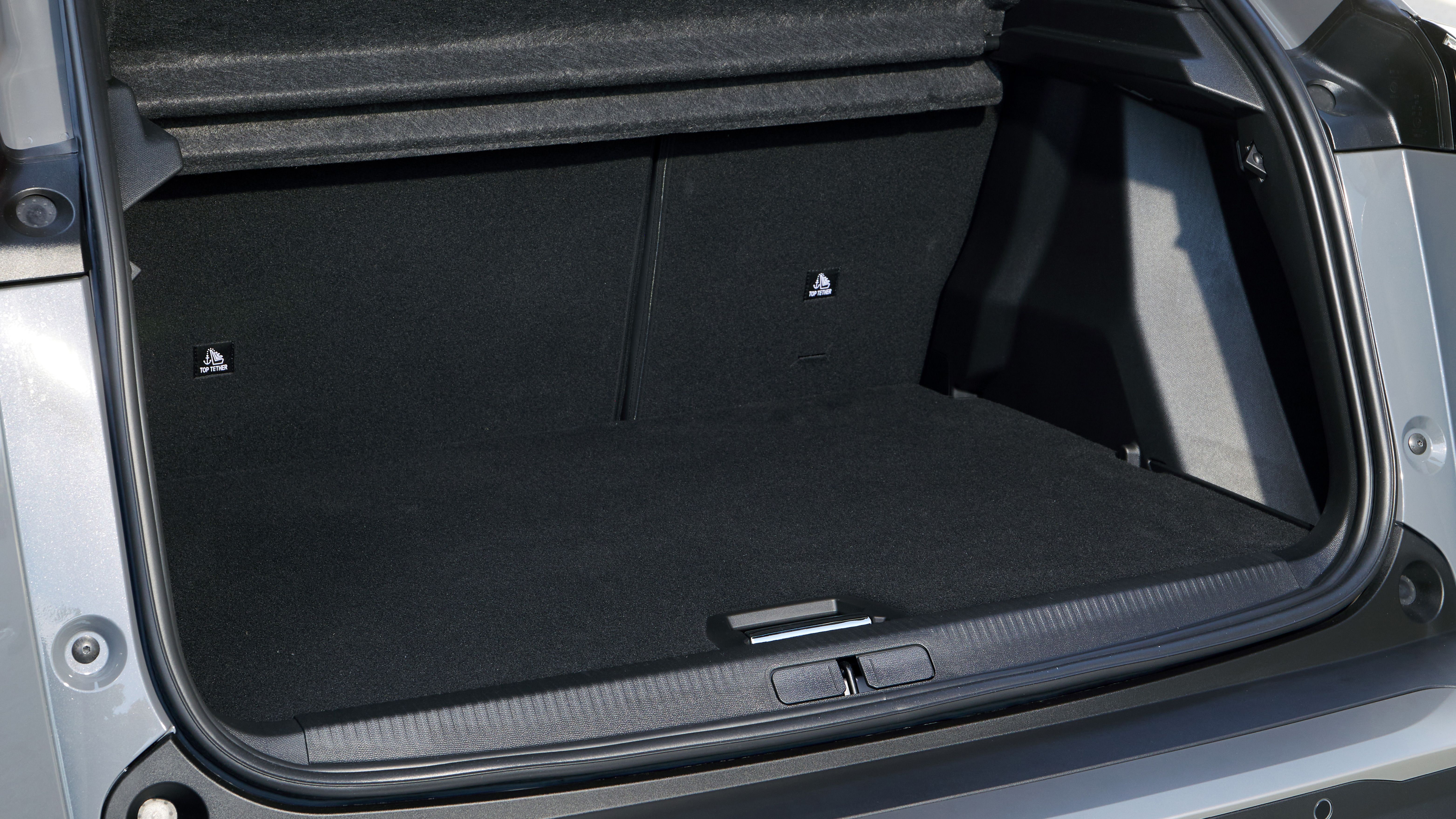 Peugeot 2008 boot space