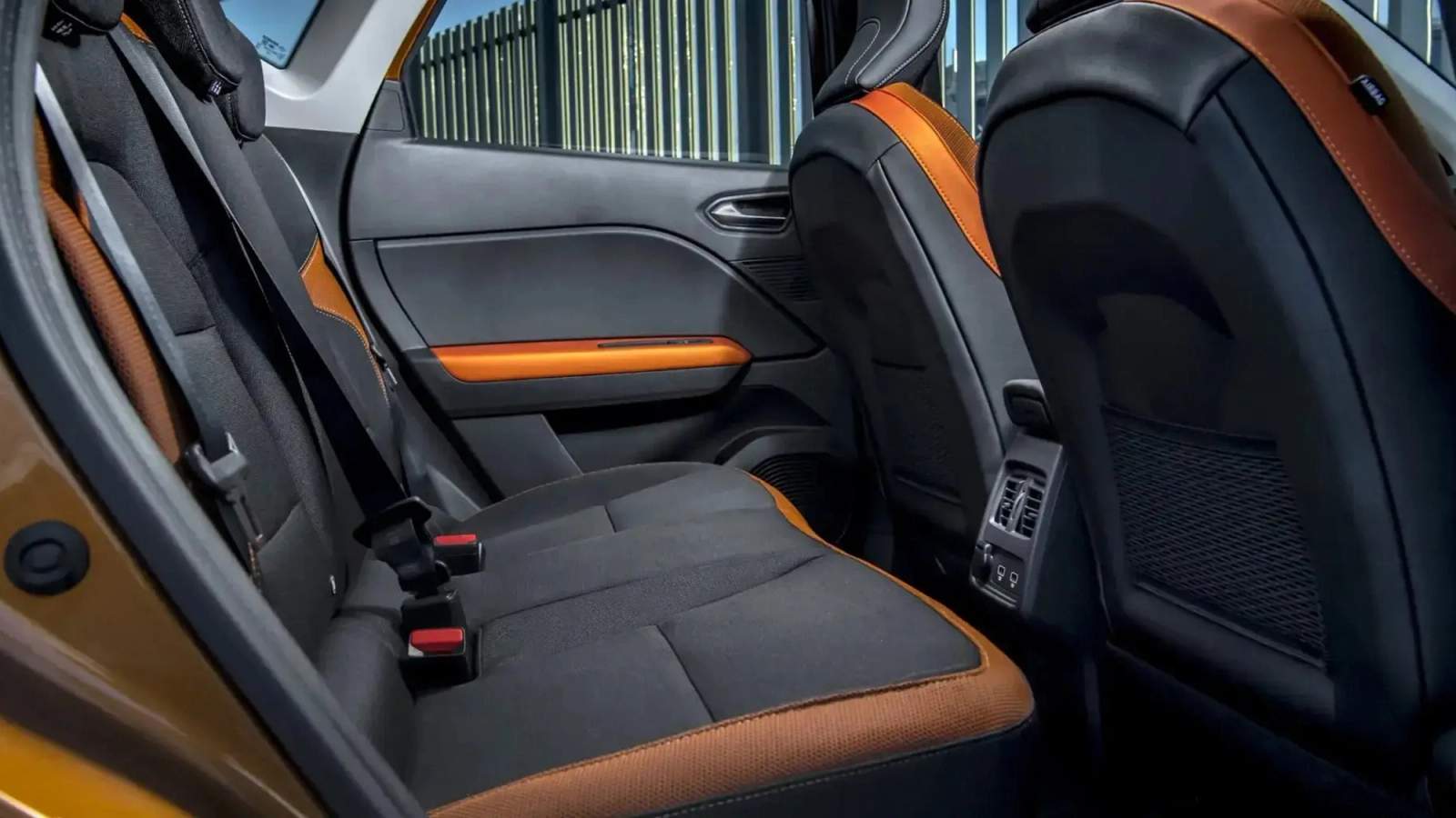 Renault Captur rear seats