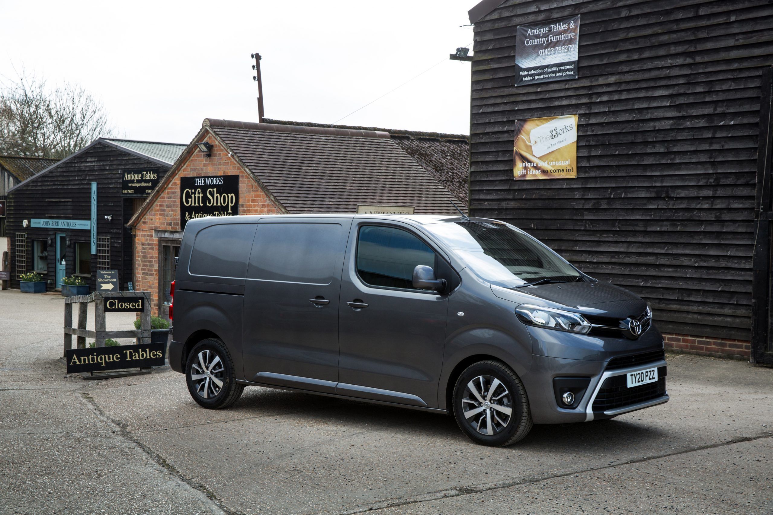 Grey Toyota Proace