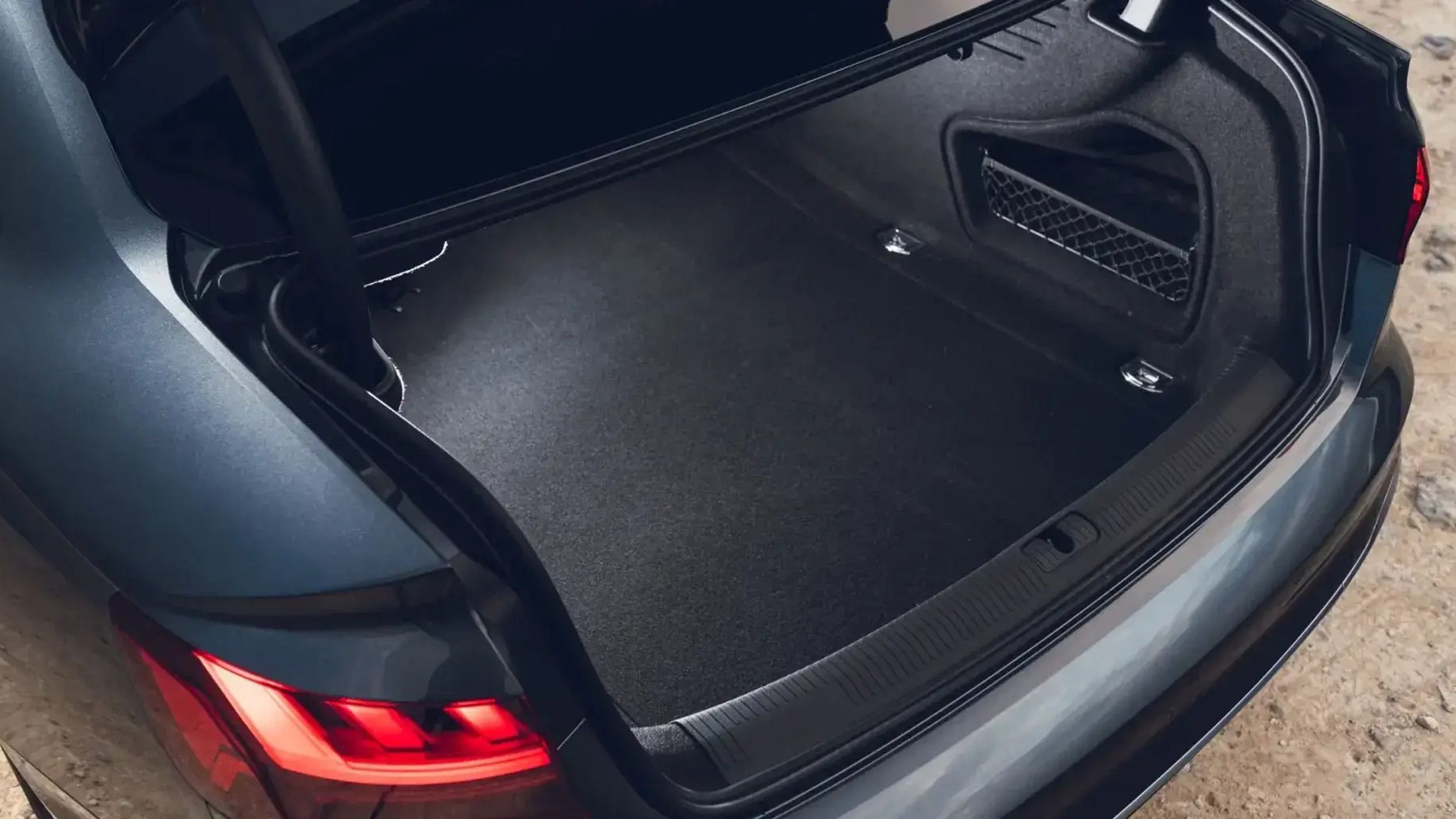 Audi A4 boot