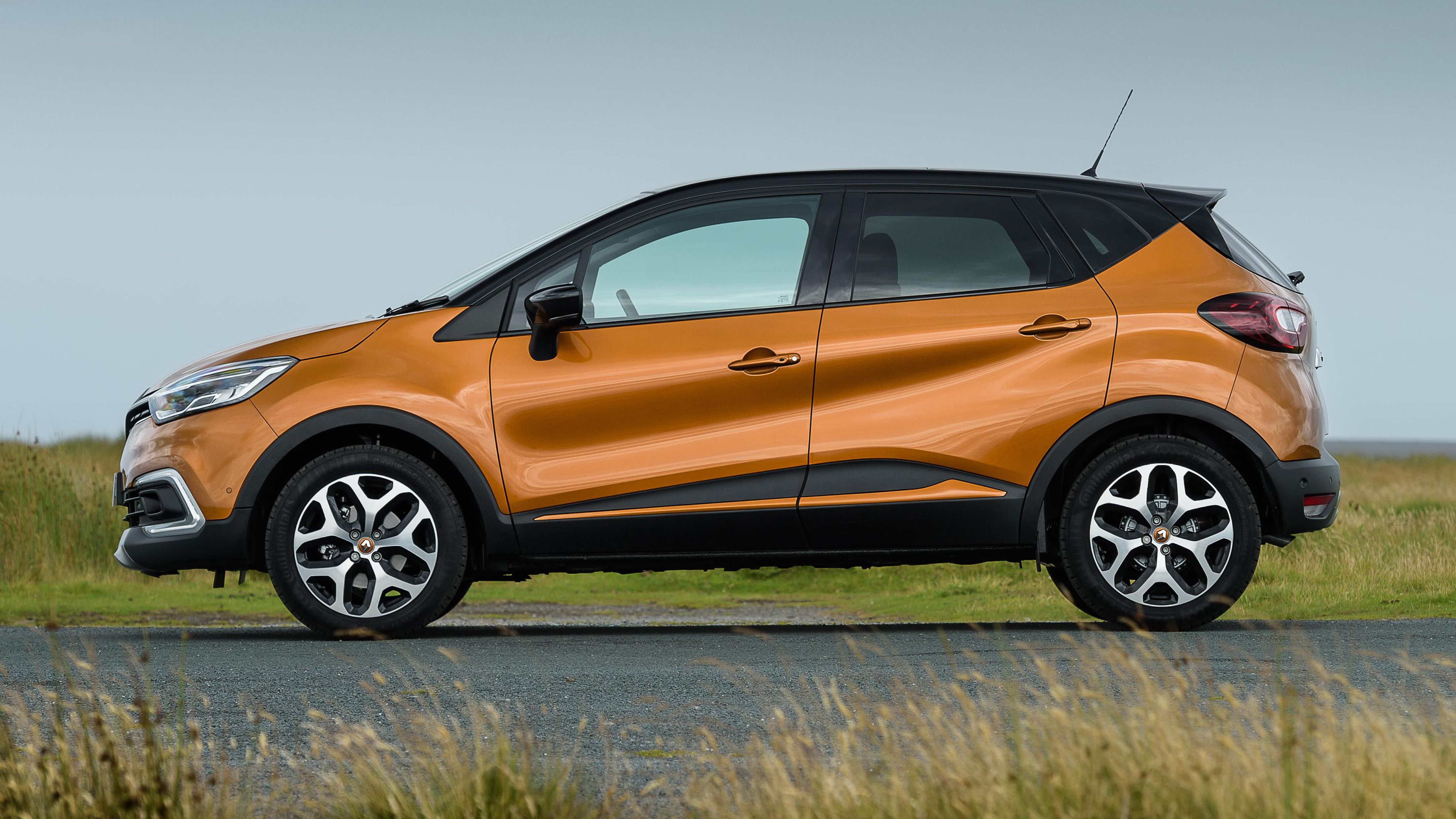 Renault Captur side profile