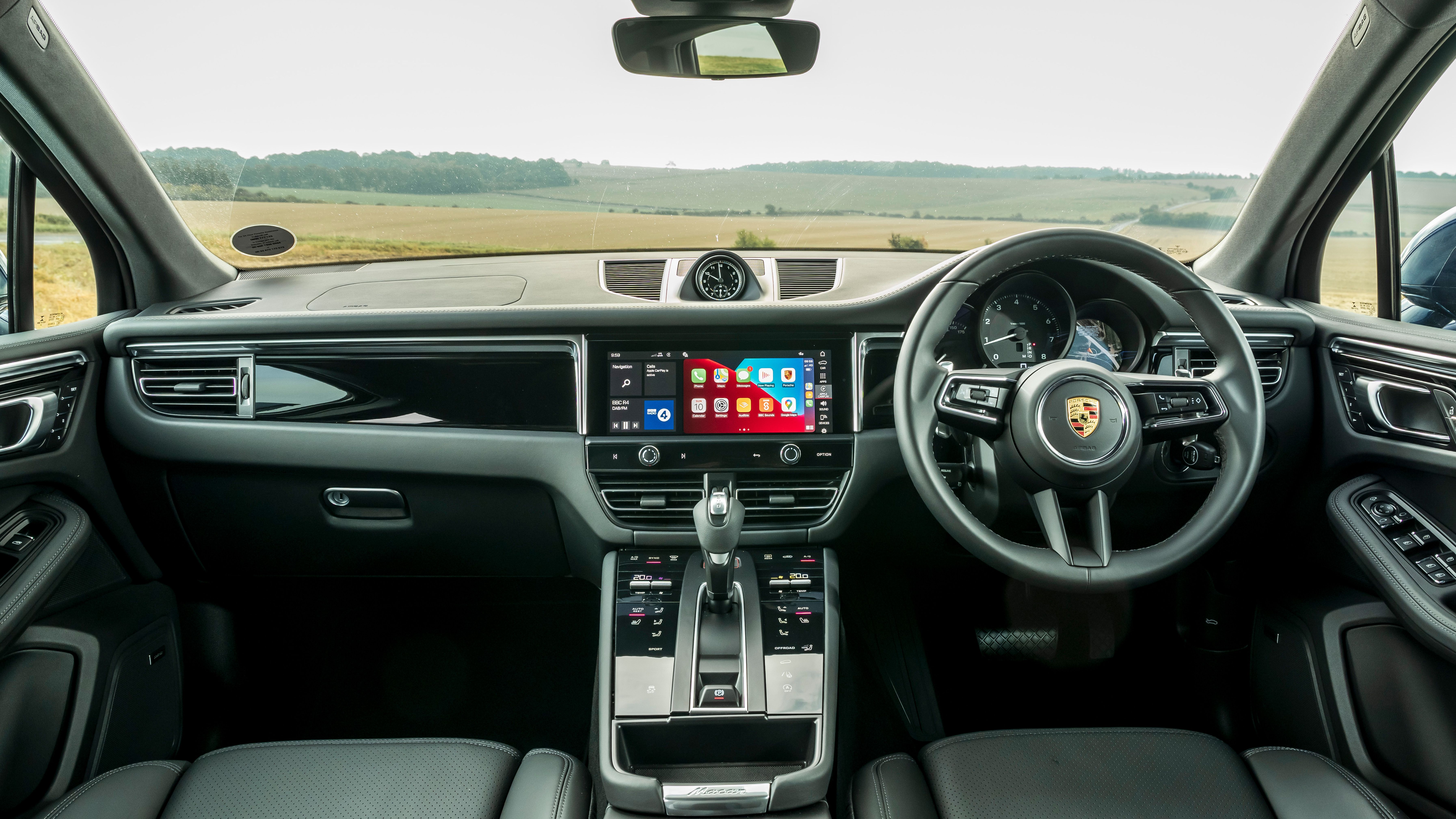 Porsche Macan interior