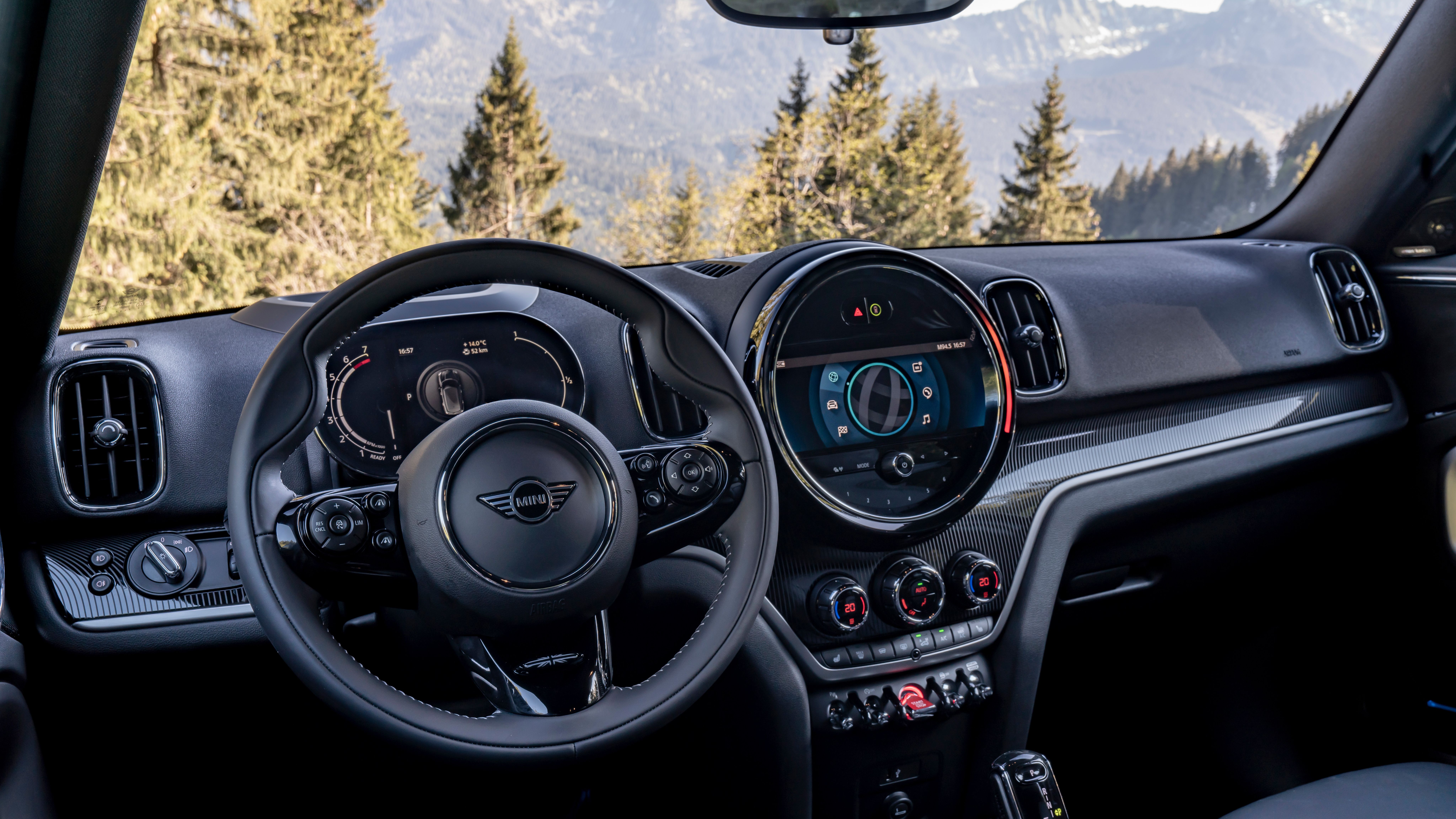 MINI Countryman interior