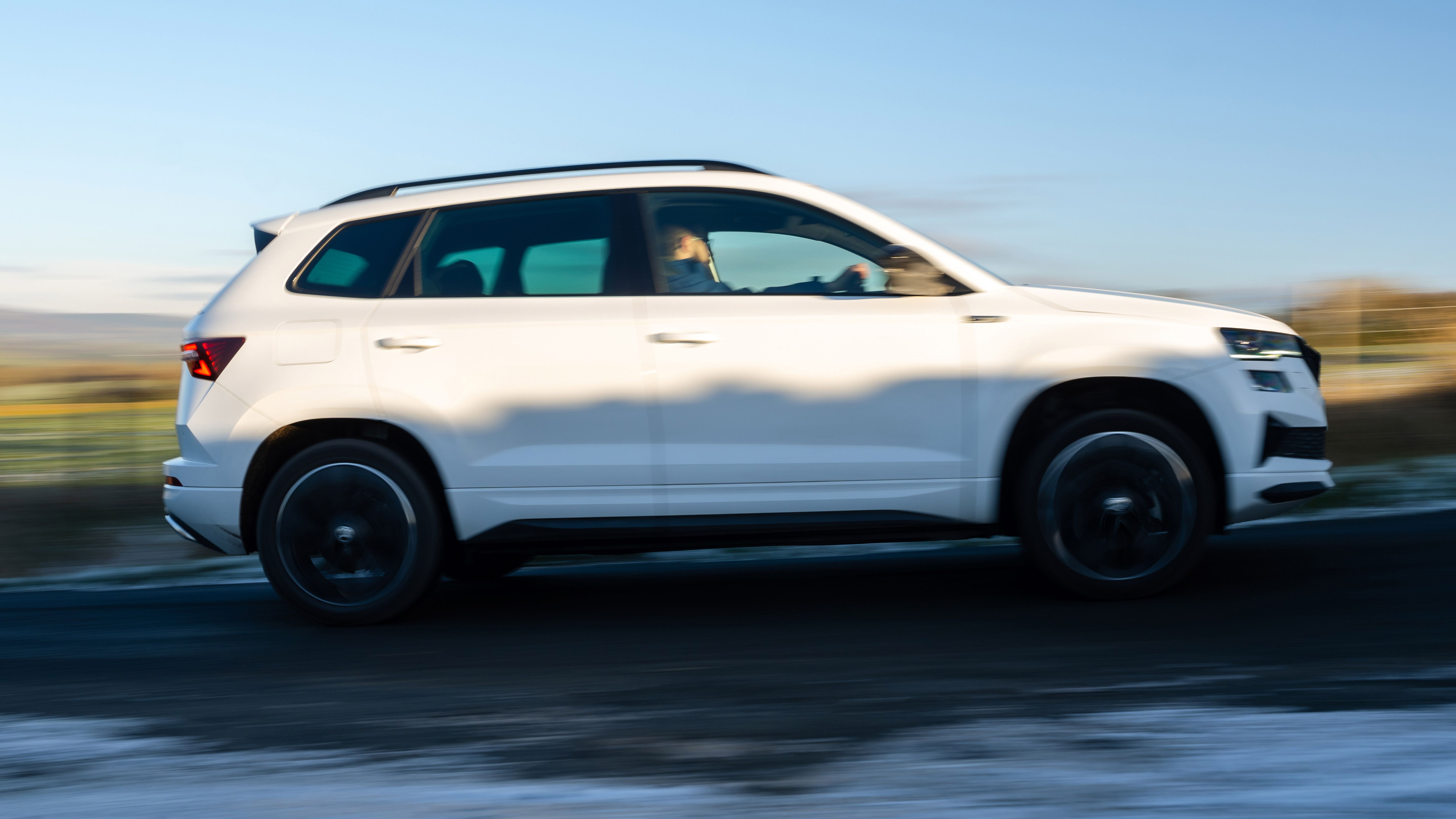 Skoda Karoq driving side profile