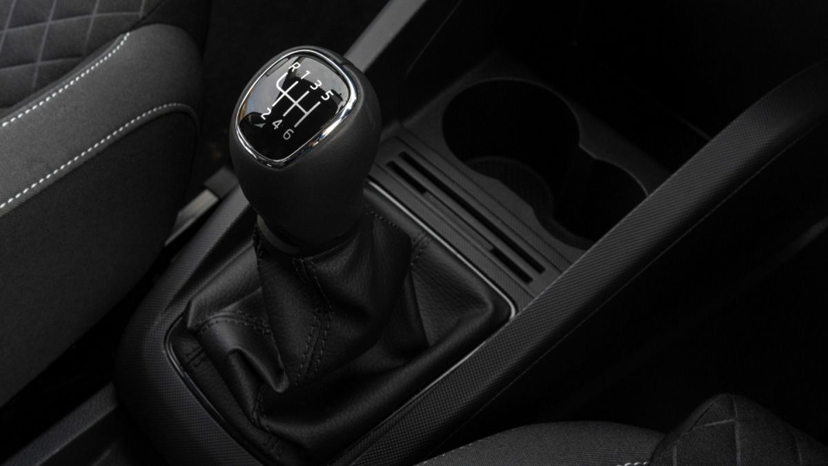 Skoda Fabia gear stick